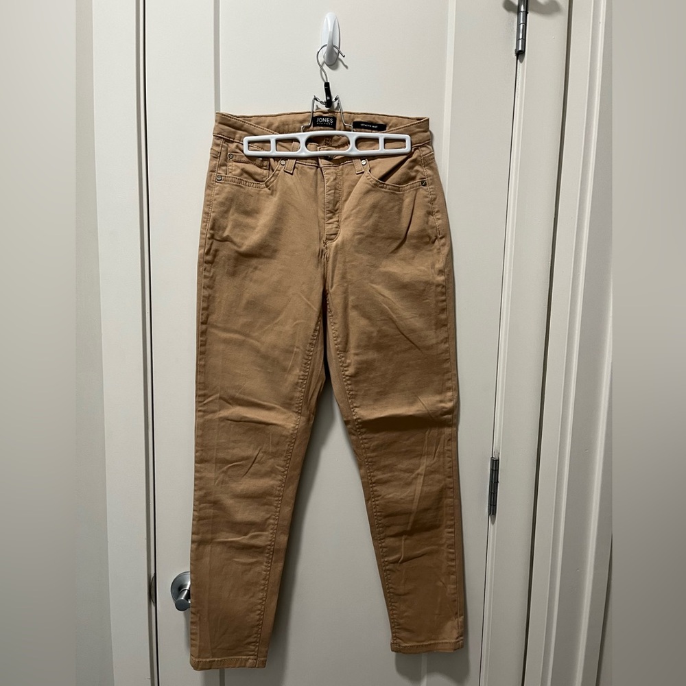 Jones New York Khaki Skinny Pants